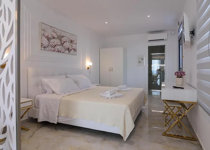 Dionisos Apartamento *