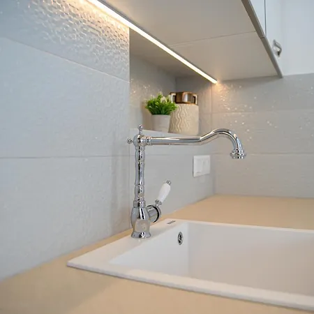 Dionisos * ליקסורי