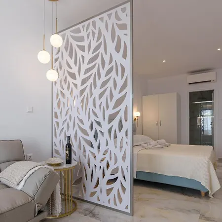 Dionisos Apartman Lixúri